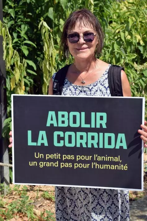 20230813_Succès de la manifestation anticorrida pendant la feria ! (11)