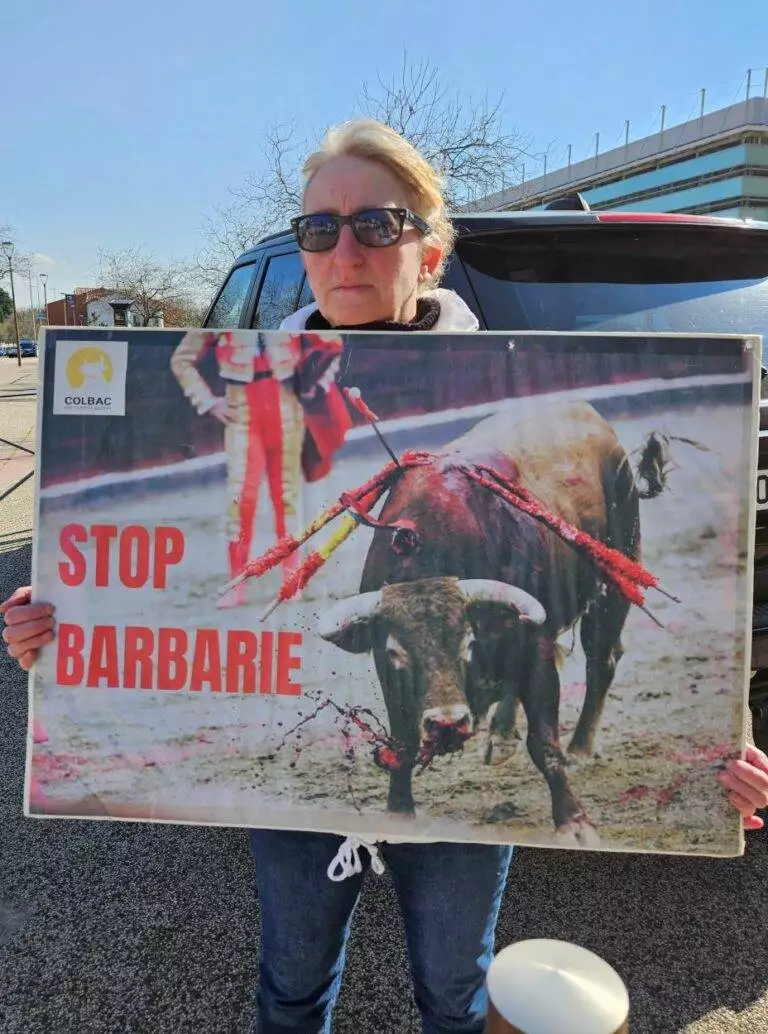 20250315_manifestation contre les entrainements_Parejo_Dans l'intimité d'un torero (15)
