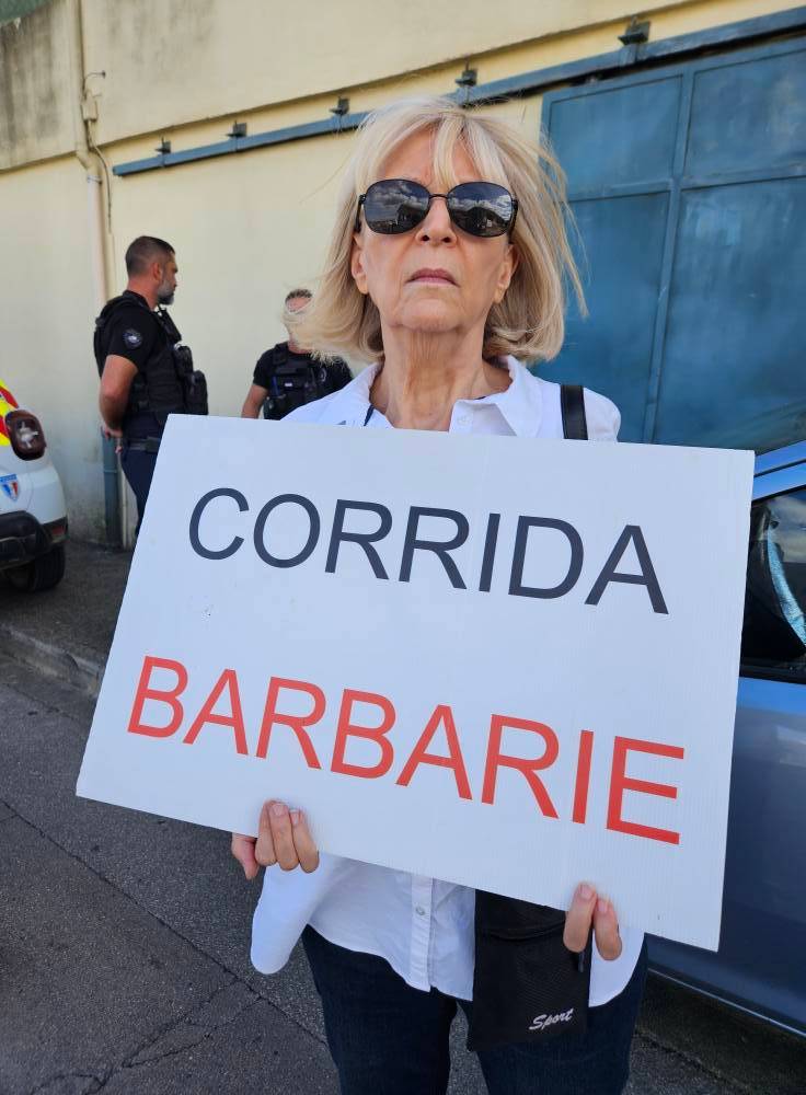 20250830_manif_boujan_corrida_goyesque (14)