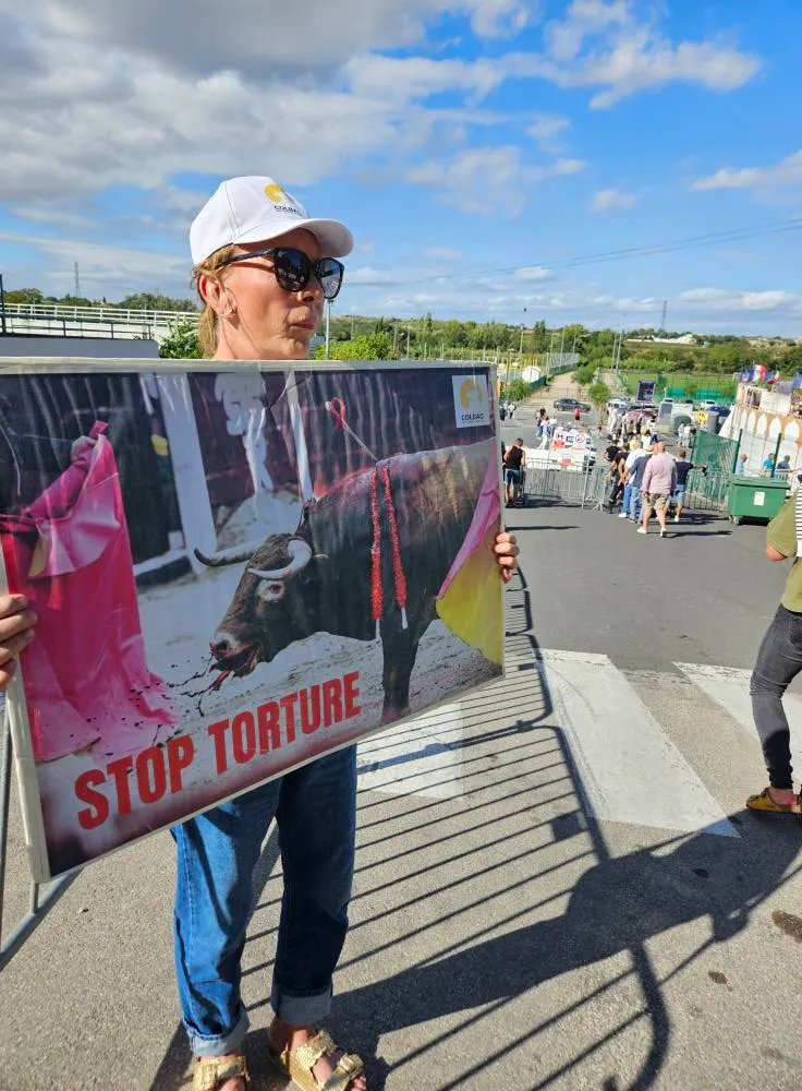 20250830_manif_boujan_corrida_goyesque (9)