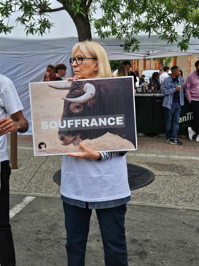 Feria OFF manif 2 9 mai 2026 (15)