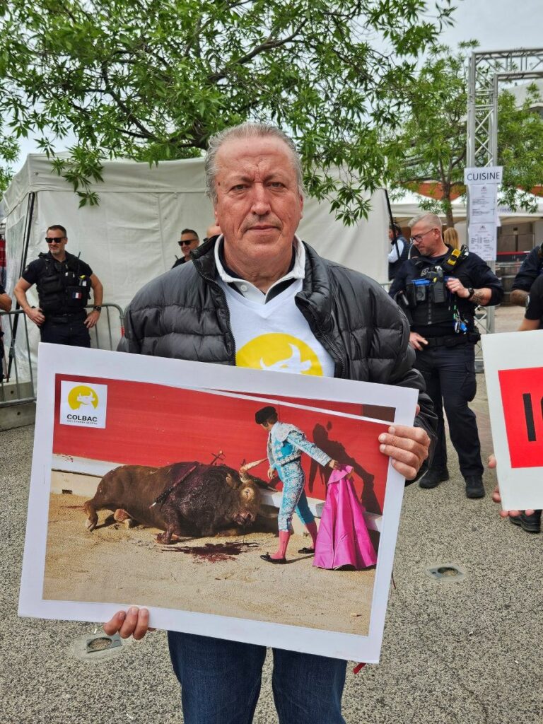Feria OFF manif 2 9 mai 2026 (24)