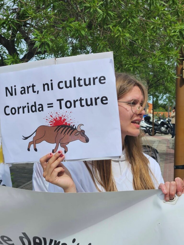Feria_OFF_manif1_8 mai 2026 (22)